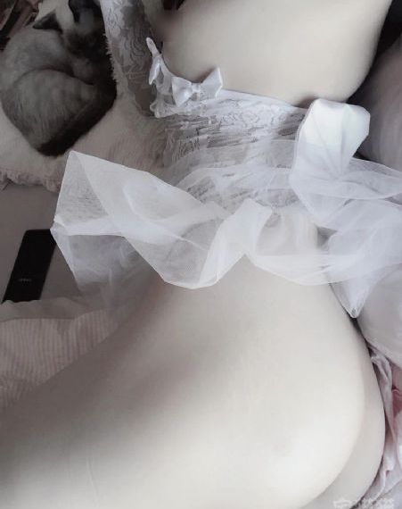 疯狂揉吮少妇嫩草99av小说_BD英语电影完整版
