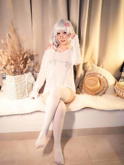 69精品人人槡人妻人人玩_720免费高清观看