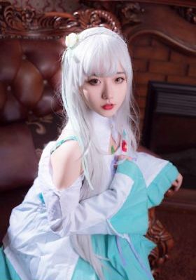 最新精品国偷自产在线观看_1080P电影免费在线
