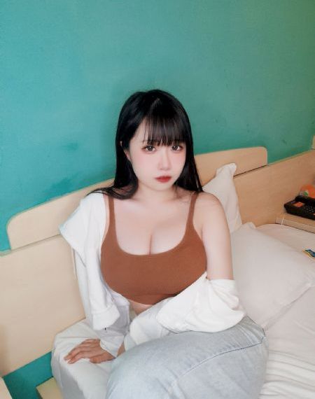 欧洲黄色网_DVD高清免费观看
