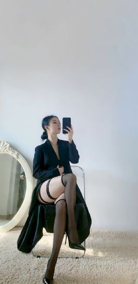 与老太做爰A片免费看网站_粤语中字在线观看