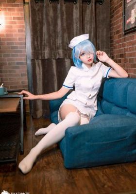 日本丝袜美女一区二区二_迅雷手机免费观看