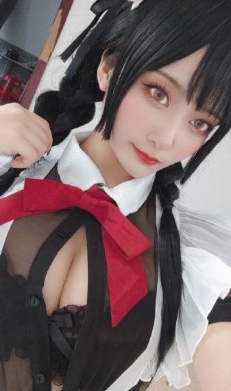少妇玉梅双乳疯狂耸动_BD手机免费观看完整