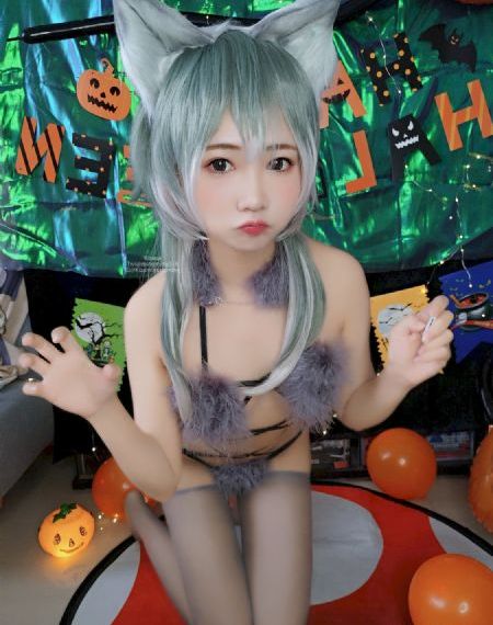 少妇淫小说_720免费观看