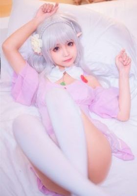 天天av色综合天堂_电影未删减版